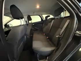 Ford Focus (2017) thumbnail 12