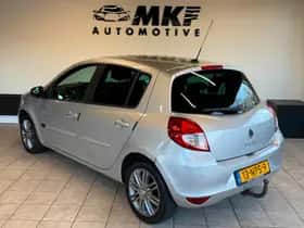 Renault Clio (2010) thumbnail 4