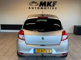 Renault Clio (2010) thumbnail 7