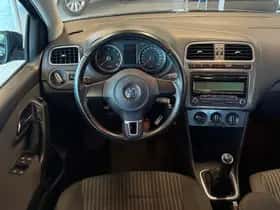 Volkswagen Polo (2009) thumbnail 12