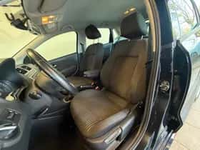 Volkswagen Polo (2009) thumbnail 10