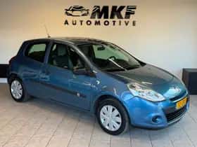 Renault Clio (2010) thumbnail 3