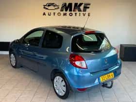 Renault Clio (2010) thumbnail 4