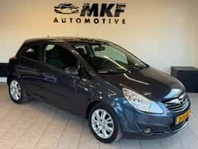 Opel Corsa (2008) thumbnail 3