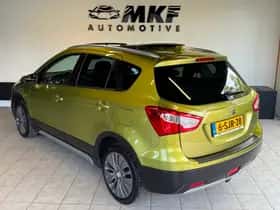 Suzuki SX4 S-Cross (2013) thumbnail 4