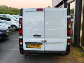 Opel Vivaro (2017) thumbnail 7