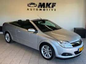Opel Astra (2008) thumbnail 3