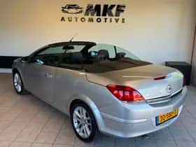 Opel Astra (2008) thumbnail 5