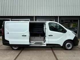 Opel Vivaro (2019) thumbnail 10