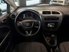 SEAT Leon (2011) thumbnail 11