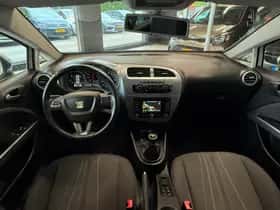SEAT Leon (2011) thumbnail 8