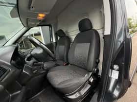 Opel Combo (2017) thumbnail 12