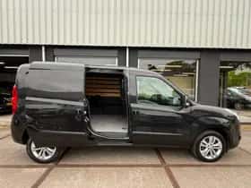 Opel Combo (2017) thumbnail 10
