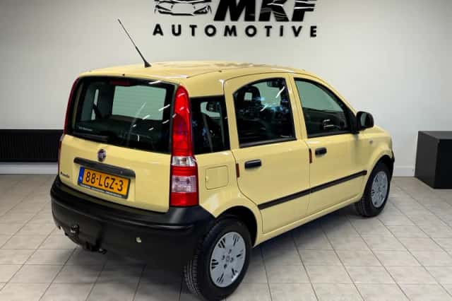 Fiat Panda (2010) thumbnail 4