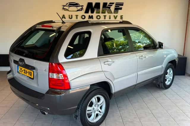 Kia Sportage (2007) thumbnail 4