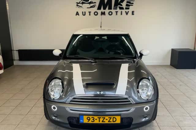 MINI Mini (2003) thumbnail 5