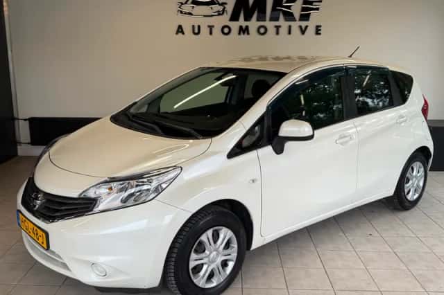 Nissan Note (2012) thumbnail 1