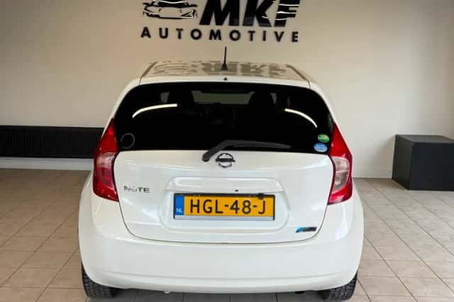 Nissan Note (2012) thumbnail 6