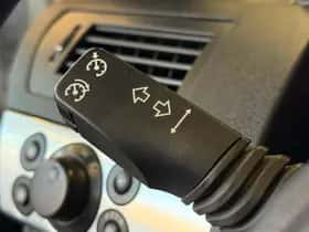 Opel Astra (2008) thumbnail 16