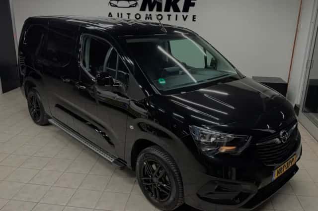 Opel Combo (2022) thumbnail 2