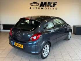 Opel Corsa (2008) thumbnail 4