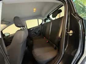Opel Corsa (2016) thumbnail 11
