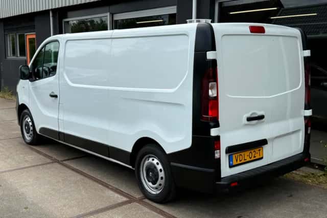 Opel Vivaro (2019) thumbnail 3