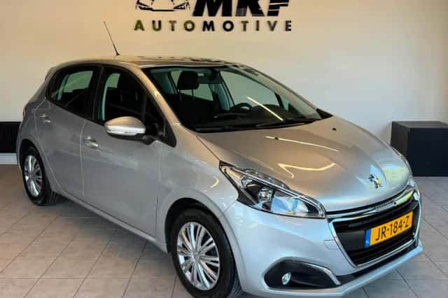 Peugeot 208 (2016) thumbnail 2
