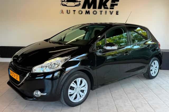 Peugeot 208 (2013) thumbnail 1