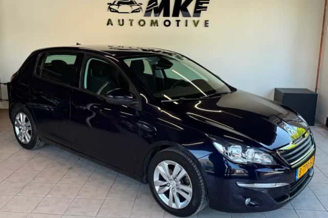 Peugeot 308 (2014) thumbnail 2