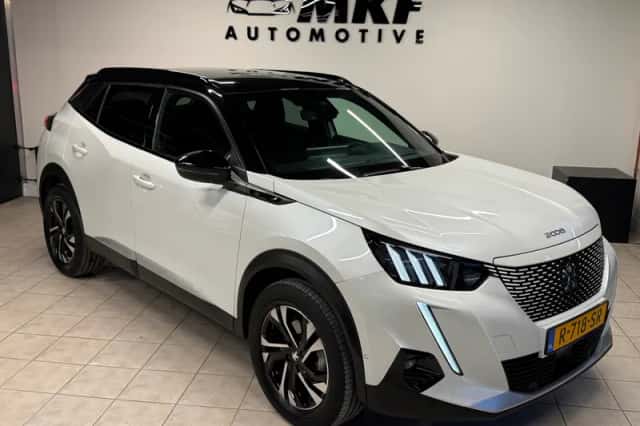 Peugeot e-2008 (2021) thumbnail 2