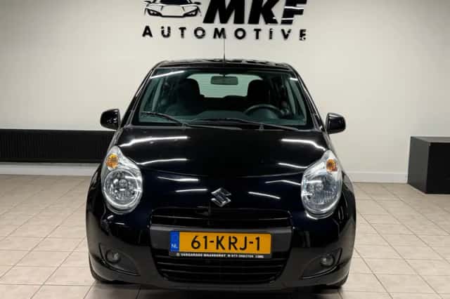 Suzuki Alto (2010) thumbnail 5