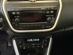 Suzuki SX4 S-Cross (2013) thumbnail 14