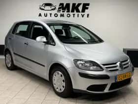 Volkswagen Golf (2005) thumbnail 2