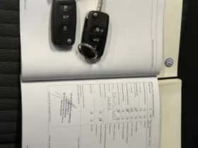 Volkswagen Polo (2011) thumbnail 12