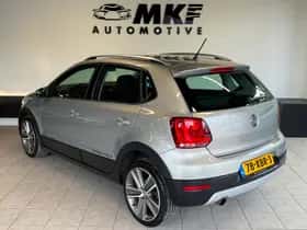 Volkswagen Polo (2012) thumbnail 3