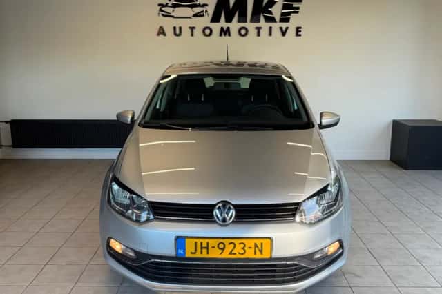 Volkswagen Polo (2016) thumbnail 5