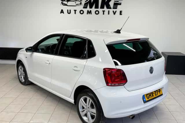 Volkswagen Polo (2013) thumbnail 3