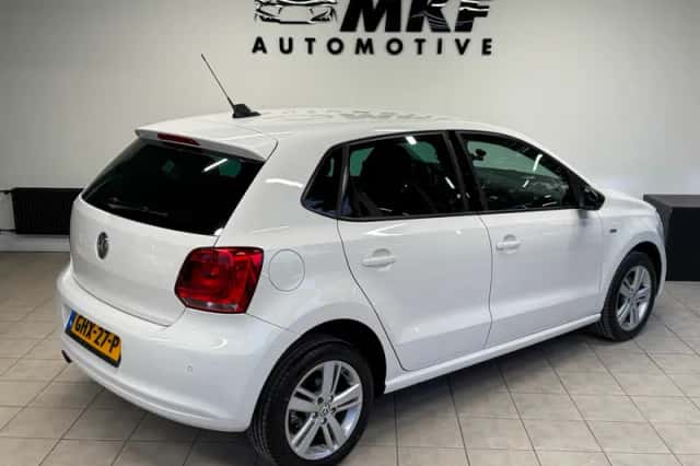 Volkswagen Polo (2013) thumbnail 4