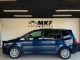 Volkswagen Touran (2011) thumbnail 7