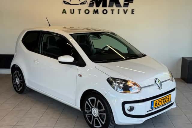 Volkswagen Up! (2012) thumbnail 2