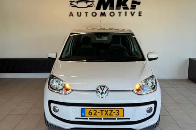 Volkswagen Up! (2012) thumbnail 5
