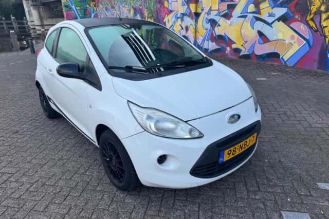 Ford Ka (2010) thumbnail 1
