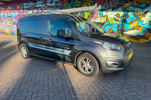 Ford Transit Connect (2015) thumbnail 2