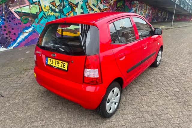 Kia Picanto (2007) thumbnail 4