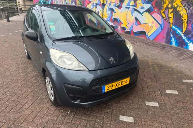 Peugeot 107 (2012) thumbnail 1