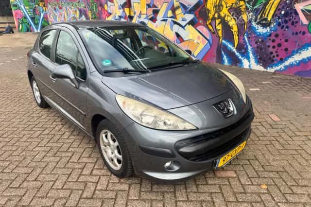 Peugeot 207 (2008) thumbnail 1