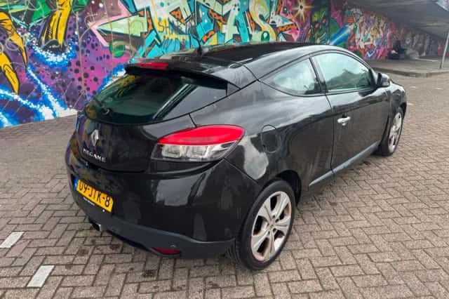 Renault Mégane (2009) thumbnail 4