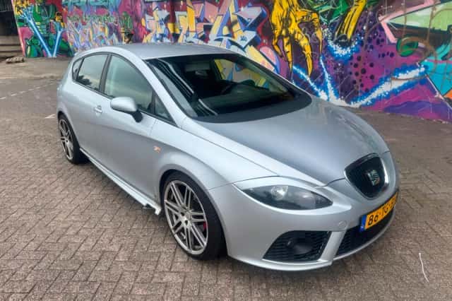 SEAT Leon (2006) thumbnail 2