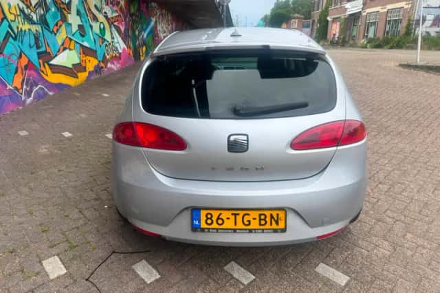 SEAT Leon (2006) thumbnail 5